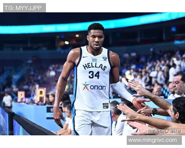 火力全开！字母哥单节就砍9分8板3助2帽，得到准两双数据